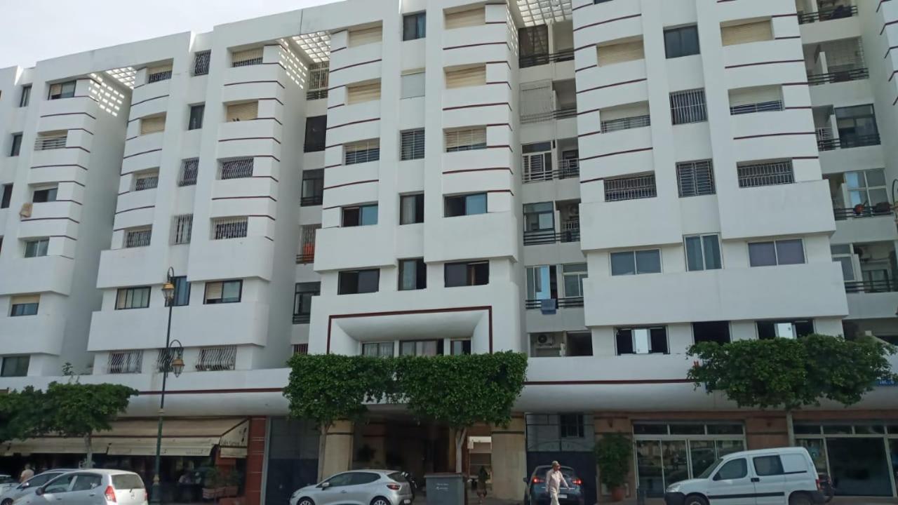 Bel Appartement Renove Proche De La Gare Du Train 拉巴特 外观 照片
